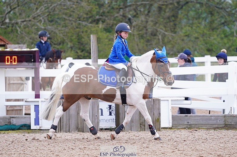 240505A-083910-03922 - Cls 11 Clear Round 50cm