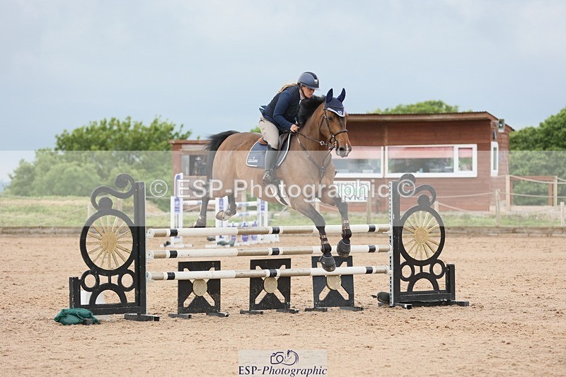 250524-101827-04147 - Cls 13  A&B 1.05m & 1.10m open