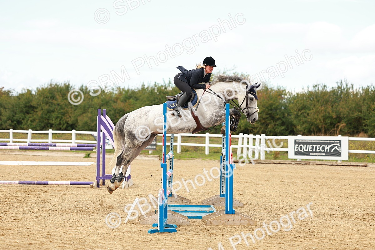 SBM_001662 - Class 4 - Senior Newcomers - 1.10m