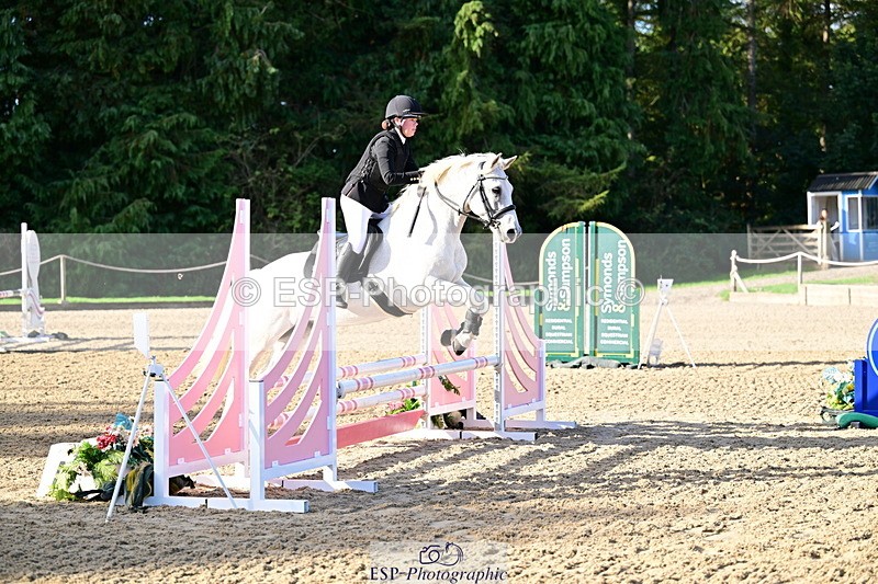260905A-085901-00160 - Cls 01 AB 70cm Snr & Jnr