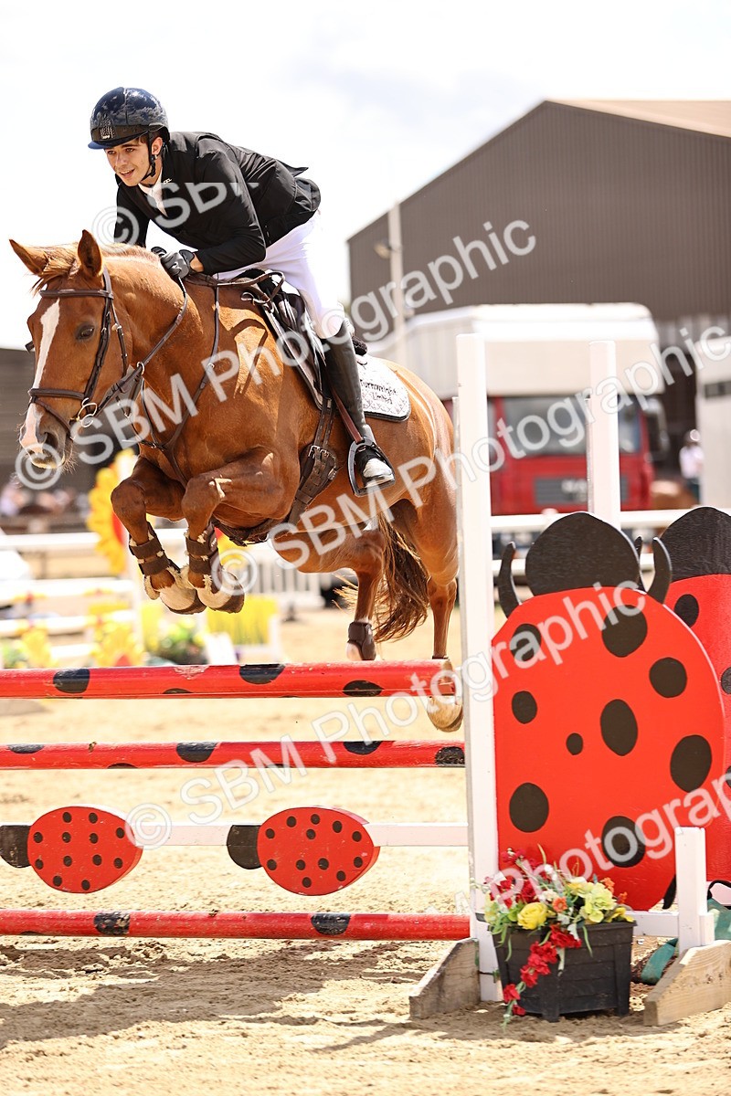 SBM_014053 - Class 14 - Senior Discovery - 1.00m Open