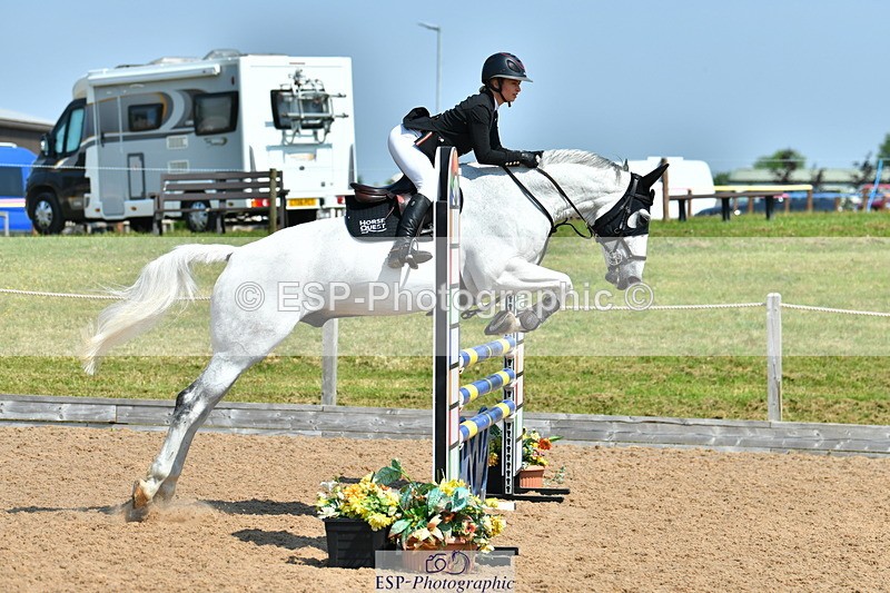 230609A-110305-00198 - Cls 1 Snr 1.05m & 1.10m Open