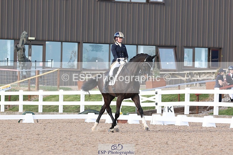 250404-175036-08130 - 129-Mia.Smith-Dutch.Discovery