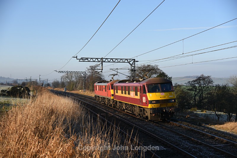 JL - 28.12.12 90037 & 900XX Wembley - Carlisle Yard, Beckhouses - West Coast Main Line (north to south)