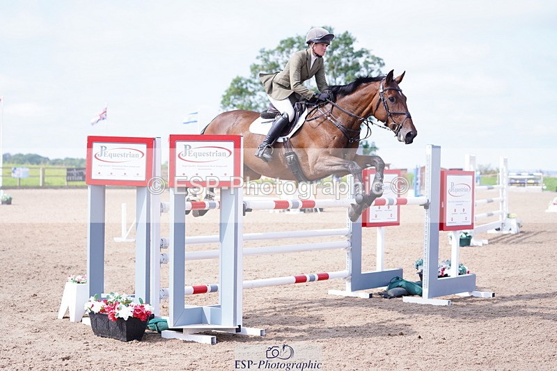 240802A-104510-03670 - Cls 15 Foxhunter