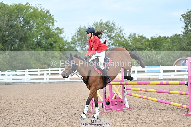 241004A-123230-01885 - Fri 09 95cm Amateur Quals