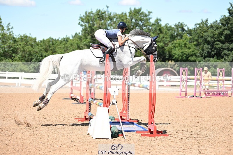 250709-133257-00883 - Cls 4 Snr Newcomers & Snr 1.10m