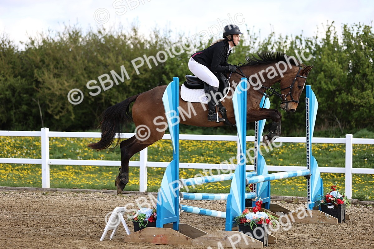 SBM_001709 - Class 8 - Clear Round