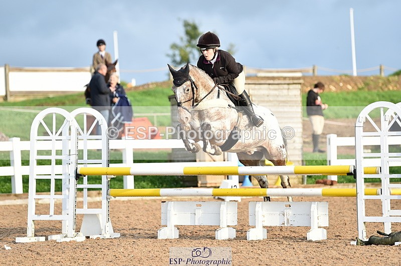 220829A-180848-00512 - 90cm classes