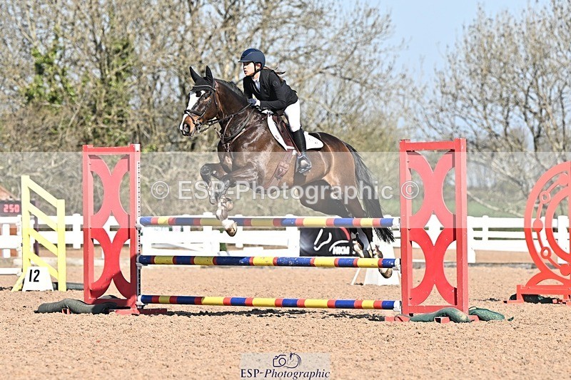 250409-102429-00135 - Snr Disc & 1.00m Open