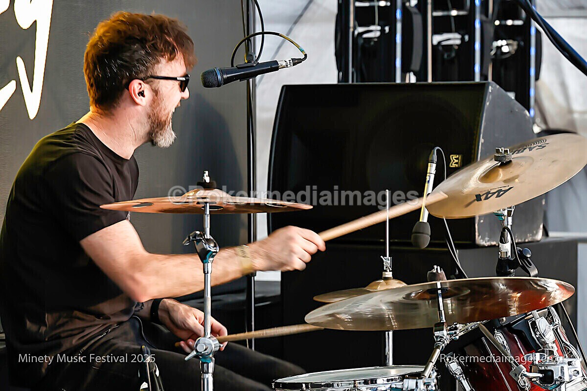 SATURDAY-121 - MINETY 2025