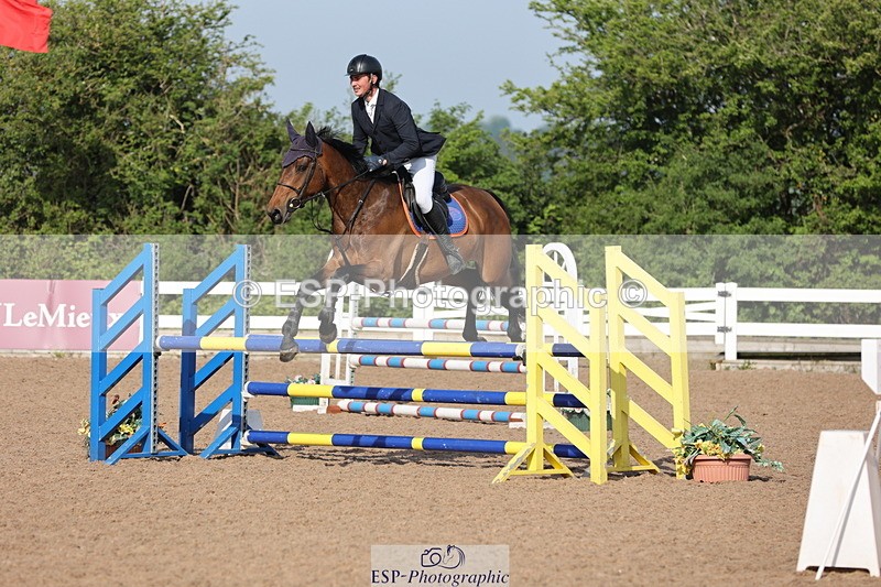 240510A-085520-04465 - Cls 13 British Novice and 90cm Open