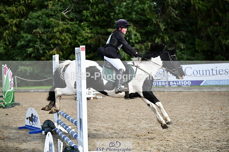 251004A-131929-01216 - Classes 6 & 7 60cm