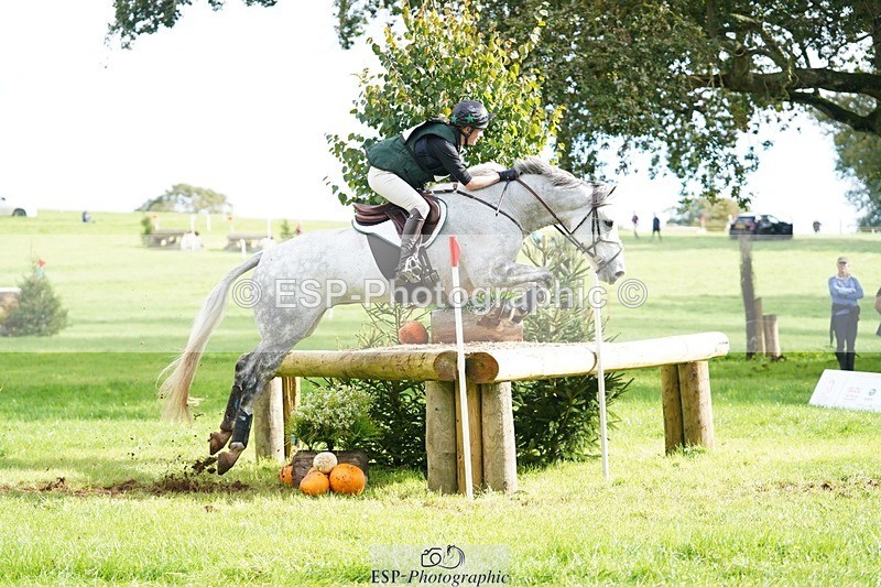 231020-121000-08898 - 061-SAYS.ALL-Maisie.Morgan-XC