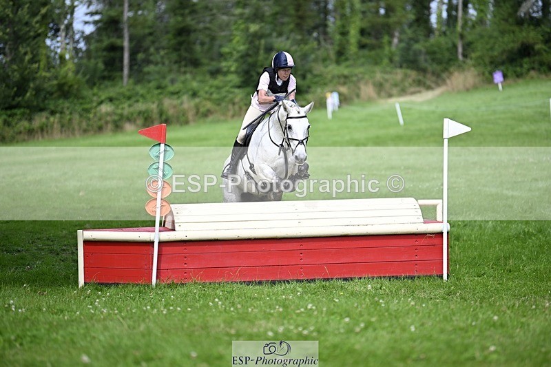 240803-145244-08327 - 224-Susanna_Morris-BREEOGUE_BREEZE