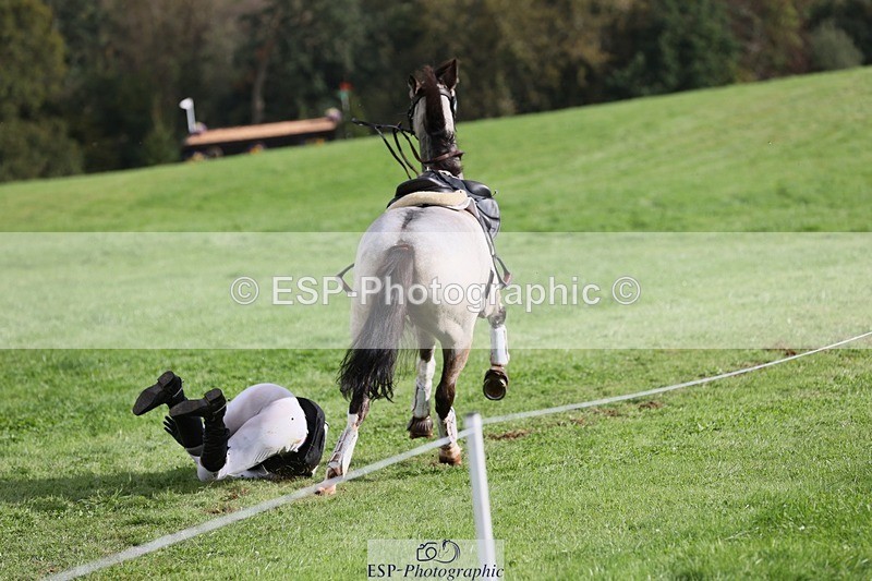 231020-141122-09311 - 120-VAN.KAUNITZ-Sara.Squires-XC