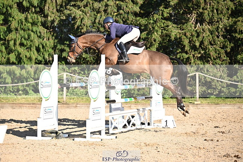 260321A-153257-01139 - 6 Foxhunter 1m 20 Open