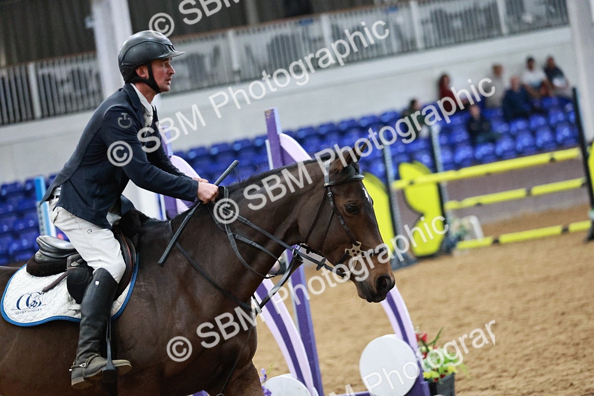 SBM_001811 - Class 5 - Senior Foxhunter 1.20m