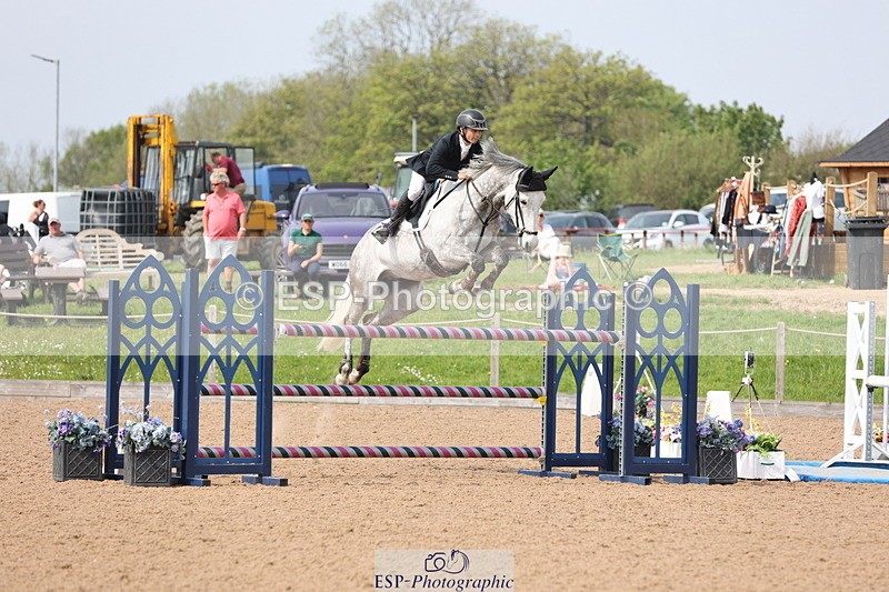 240511A-155105-14833 - Cls 36 National 1.30m Open