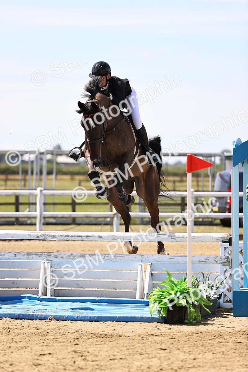 SBM_010170 - Class 9 - Senior Foxhunter - 1.20m Open