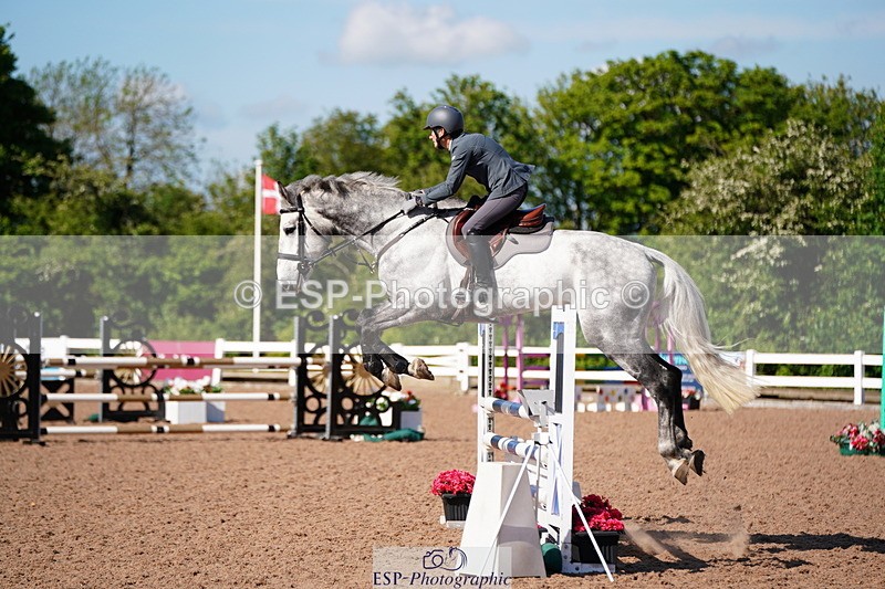 240525A-085340-04923 - Cls 13 Snr 1.05m and 1.10m