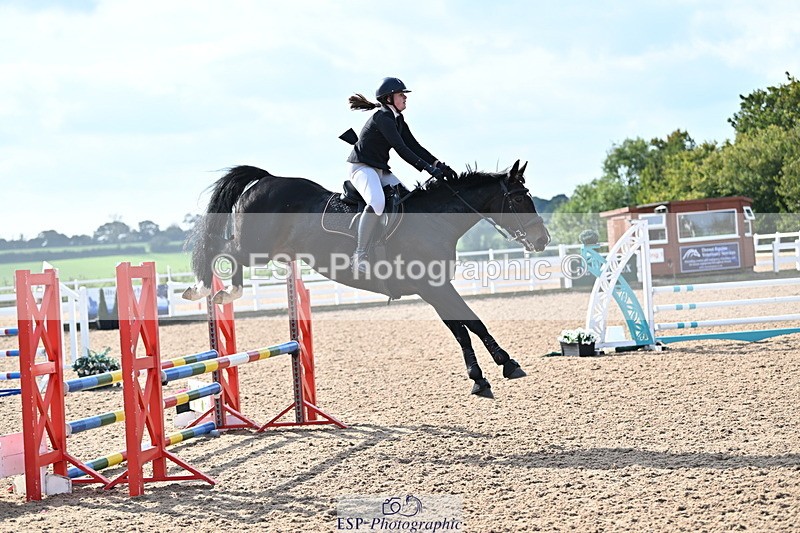 241004A-120805-01797 - Fri 08 85cm Amateur Quals