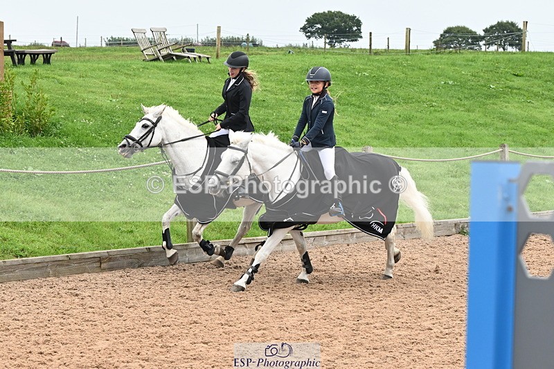 240907A-120424-01136 - Cls 2 Pony Small Team 70cm & 80cm