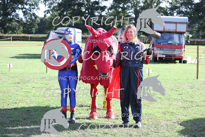 APP_4084 - Class 19 Fancy dress
