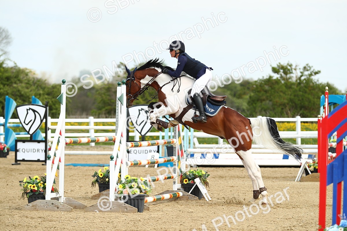 SBM_001199 - Class 4 - Senior Newcomers 1.10m