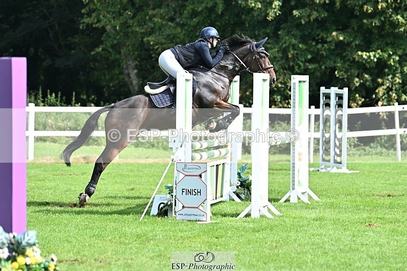 230910-120010-11479 - Cls 25 Snr 1m Grand Prix