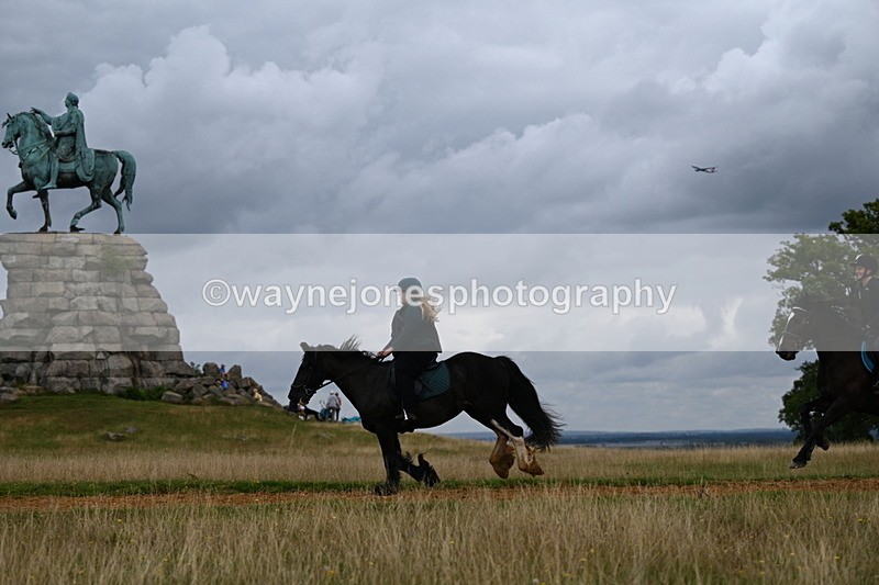DSC_5097 - Time at Statue 11:10 to 11:42