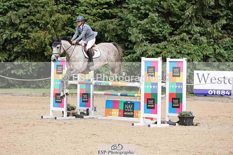 240711-154540-29117 - Cls 124 Foxhunter