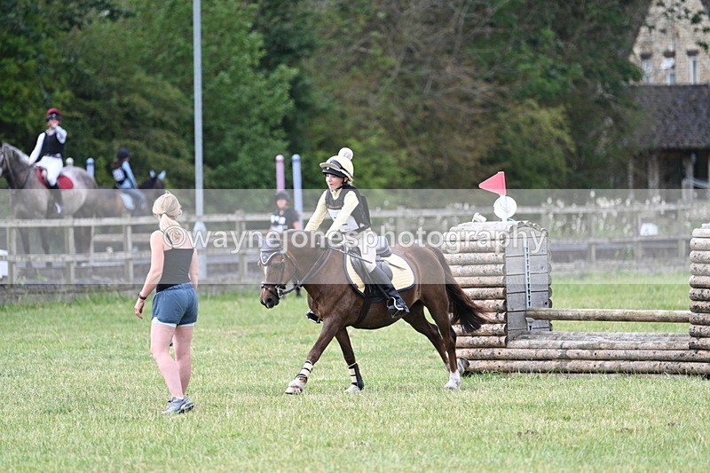 WJ7_4938 - 60cm XC Time 09:58 to 10:16