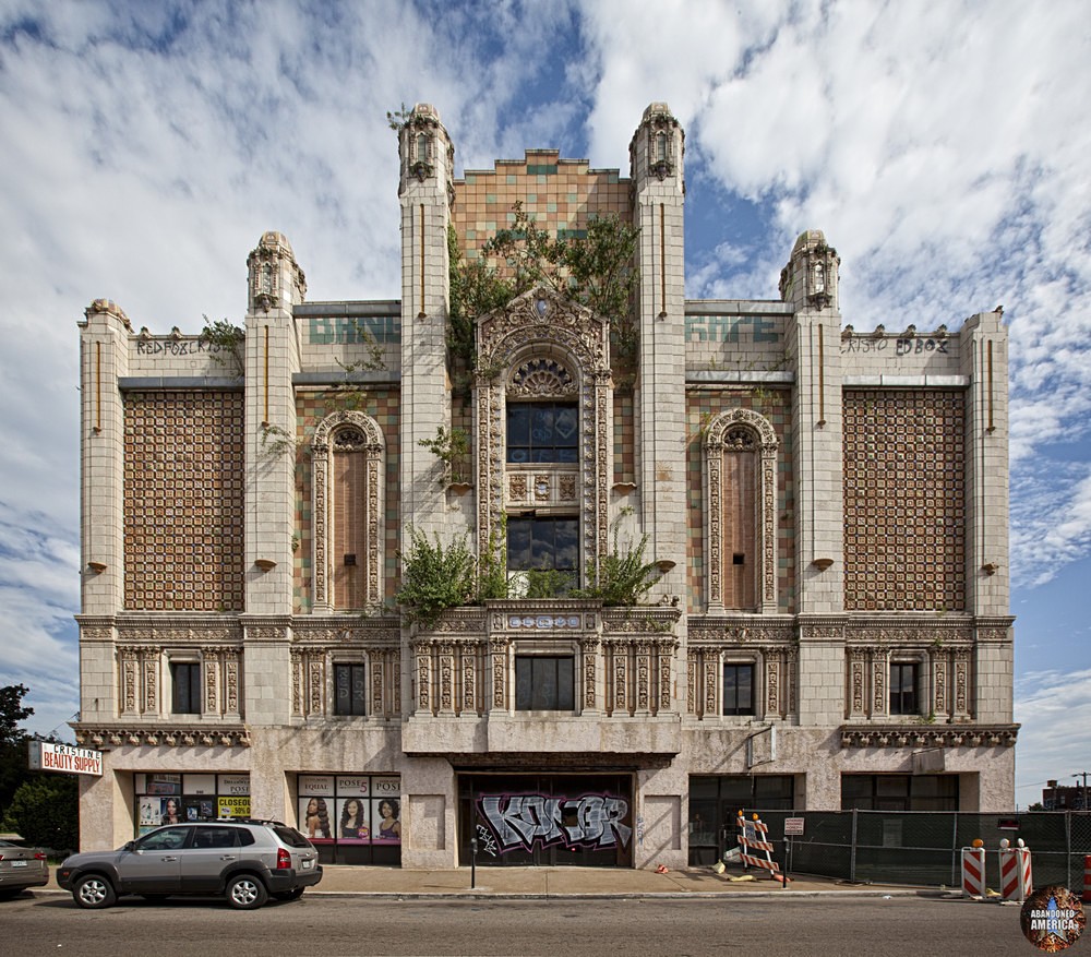 The Abandoned Majestic Theatre in East St. Louis, IL