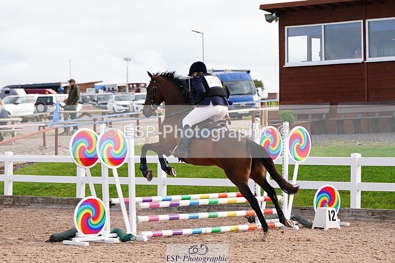 250921-100924-02220 - Cls 19+20 Club and Schools 60cm