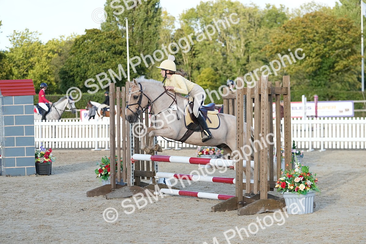 SBM_29460 - J44 - Horse & Hound Open 70cm