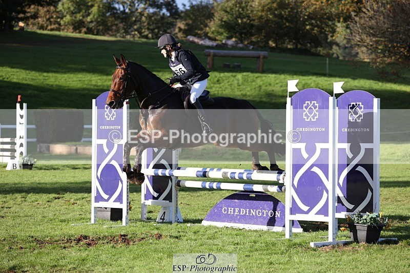 231022-154124-29888 - 466-SPARHANGER.VELVET-Tichy.Sanders-TrotUp+SJ