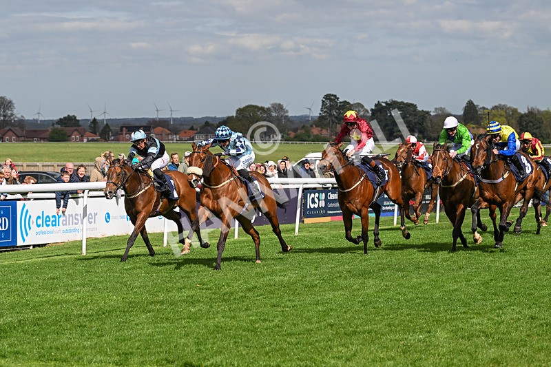 160425-Race 3-Northern Spirit-2850 - Race 3