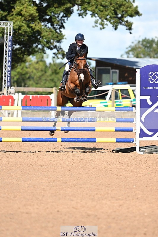 240912A-113756-00617 - Cls 2 Snr Newcomers