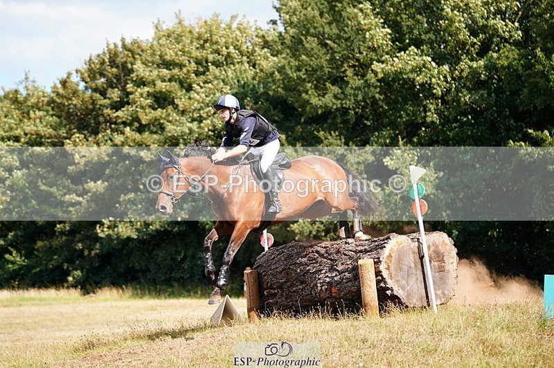 250802A-162206-07943 - E-212-Neil.Roberts-SUMMER.SOLSTICE