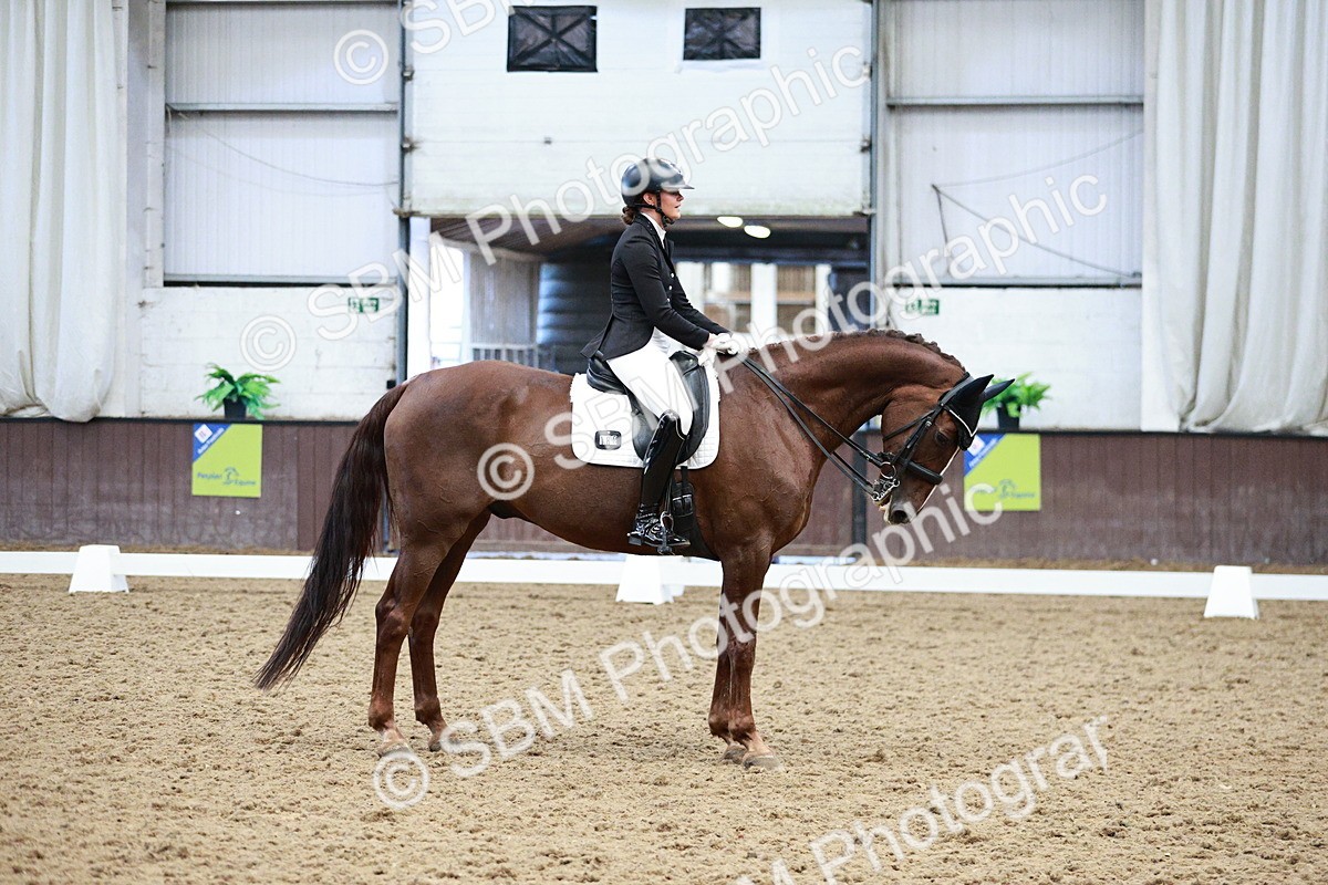 SBM_006658 - Class 16 - Advanced Medium 5 - 16.02-17.22