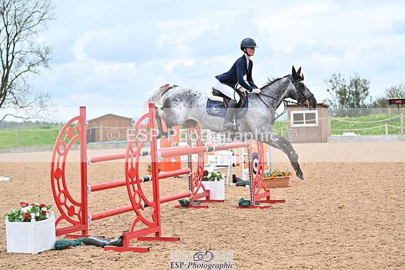 240506A-141231-09273 - Cls 7 148cm Grand Prix