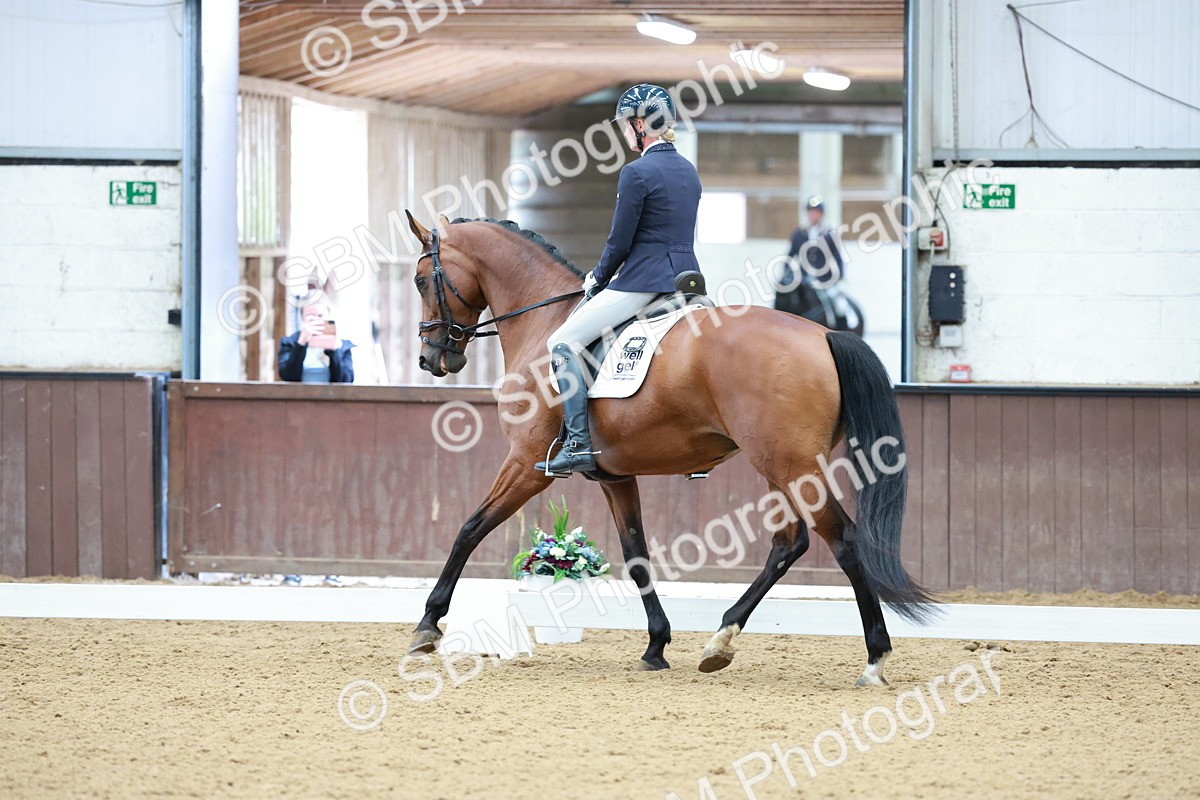 SBM_005824 - Class 3 - Medium 6 - 14.40-15.52