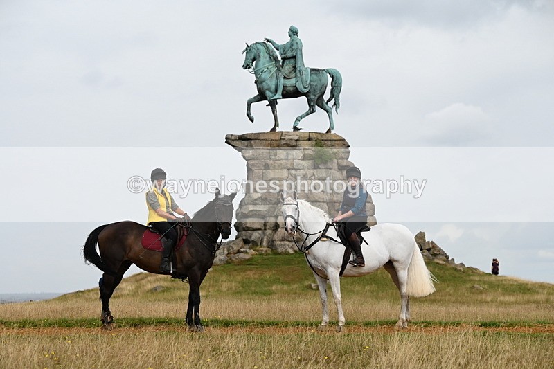 DSC_8140 - Time at Statue 13:52 to 14:33
