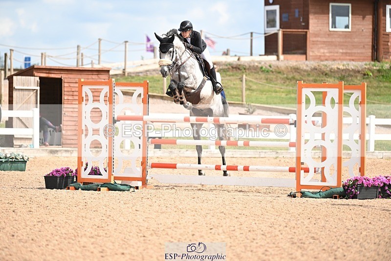 250723-153823-01178 - Cls 6 Foxhunter and 1.20m