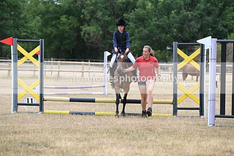 WJ6_9453 - Class 12 Minimus Jumping 45cm