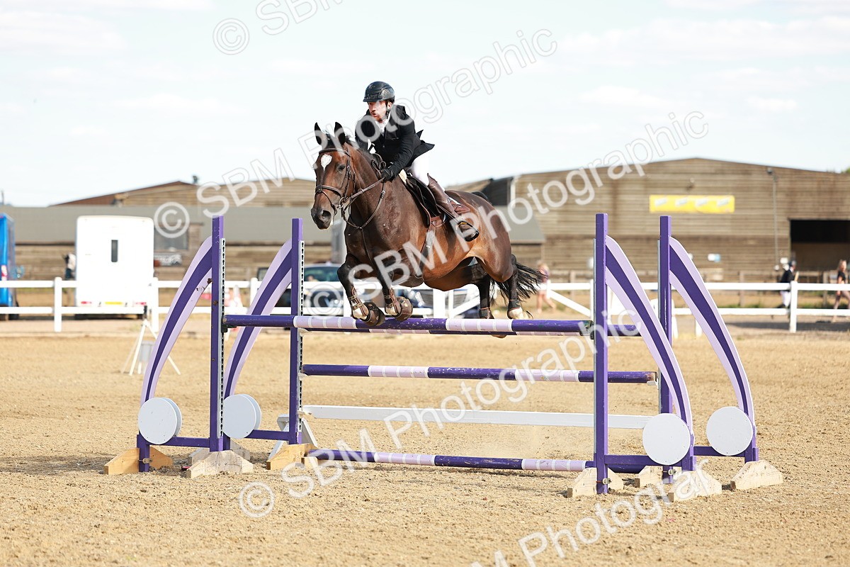 SBM_007600 - Class 5 - Senior British Foxhunter - 1.20m