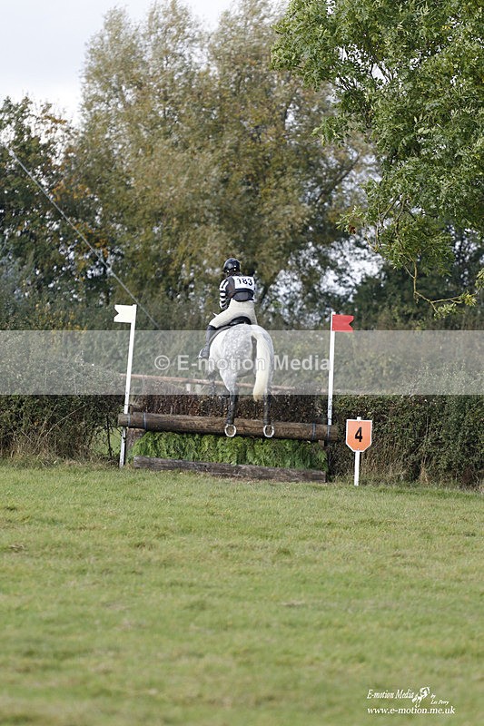  WWHT 171021 3250 - Intermediate (0.90m)  17/10/21