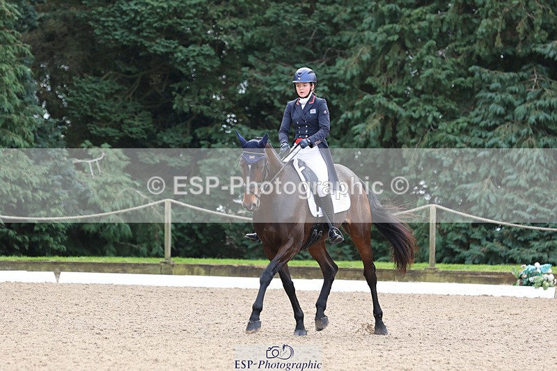 241024-115750-01951 - 055-Ellie.Fredericks-UPPER.CLASS.BRIT