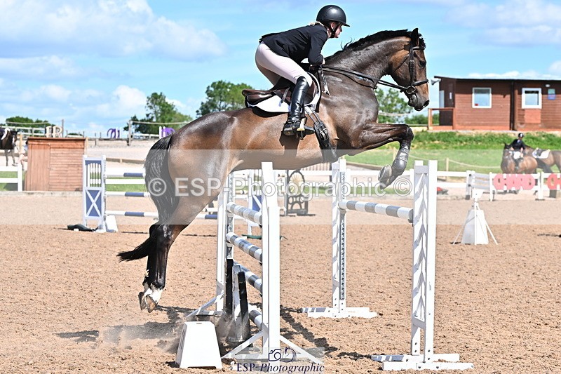 240619A-155218-01022 - Cls 5 Snr Foxhunter and 1.20m Open